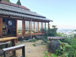 Yamaoka Pizza restaurant